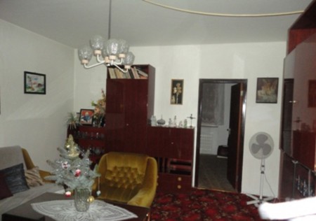 ID 82012 4-izbový byt s loggiou 96m2. Cena 61 900 €.
